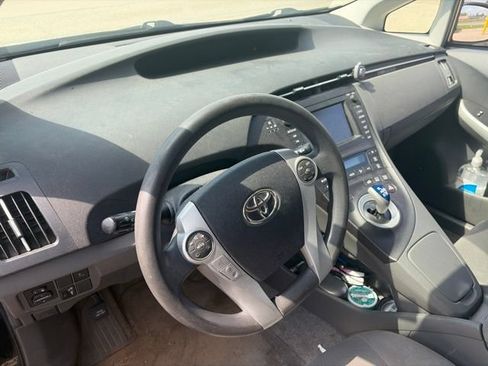 Used 2010 Toyota Prius Three FWD image 13