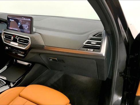 Certified 2024 BMW X3 xDrive30i w/ Premium Package image 23