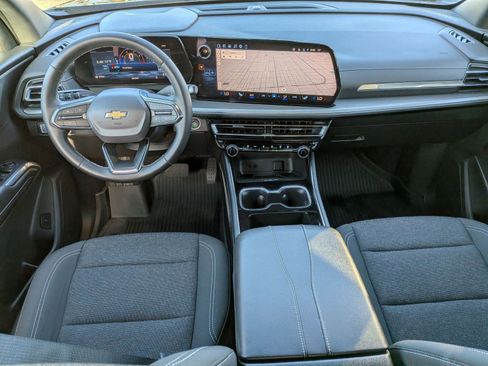 Used 2026 Chevrolet Traverse LT w/ LPO, Floor Liner Package FWD image 24