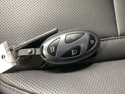 New 2025 Hyundai Tucson SEL image 30