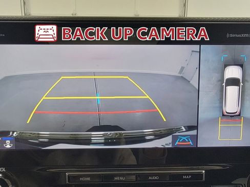 Used 2022 Toyota Highlander Platinum image 30