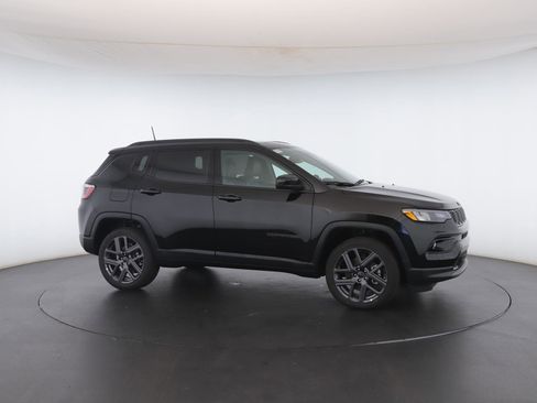 New 2026 Jeep Compass Limited w/ Sun, Sound & Navigation Group image 33