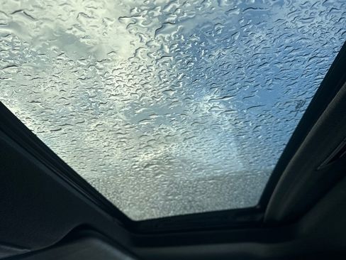 Used 2012 Ford F350 Lariat w/ FX4 Off Road Pkg image 17