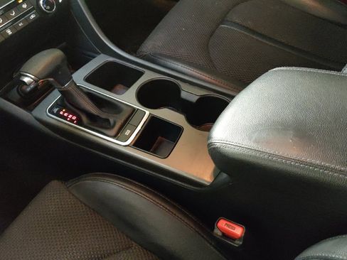 Used 2020 Kia Optima S image 26