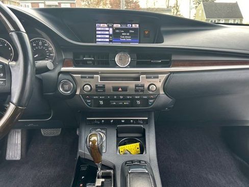 Used 2014 Lexus ES 350 image 31