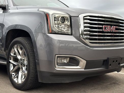 Used 2019 GMC Yukon SLT image 12