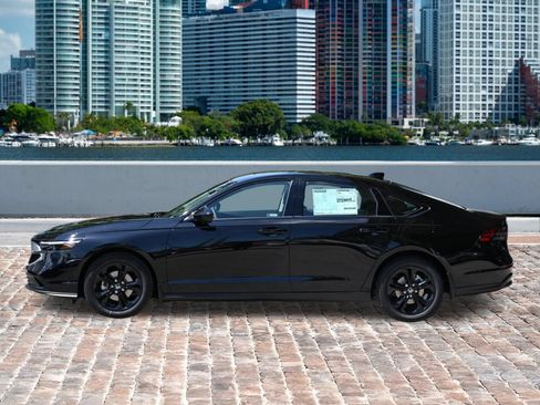 New 2025 Honda Accord SE image 8