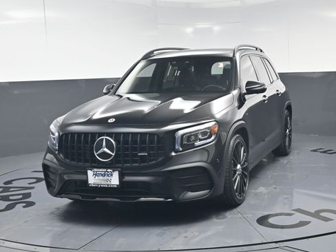 Used 2023 Mercedes-Benz GLB 35 AMG 4MATIC image 11