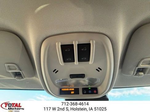 New 2026 Chevrolet Trax LT w/ Sunroof Package FWD image 26