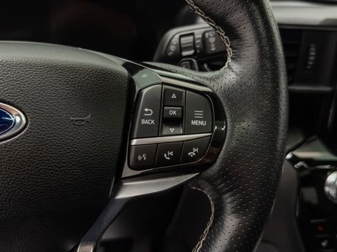 Used 2022 Ford Explorer ST w/ ST Street Pack image 37