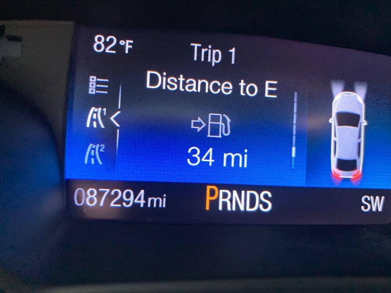 Used 2016 Ford Focus SE w/ Equipment Group 201A FWD image 6