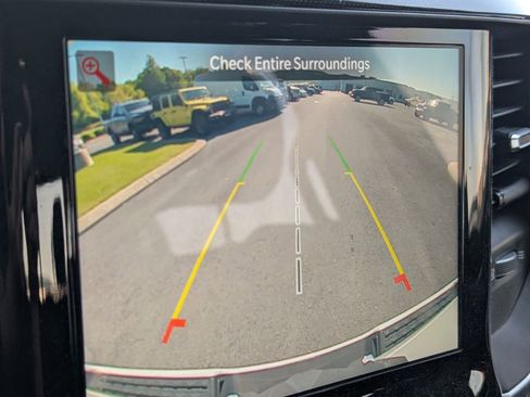 Used 2022 RAM 1500 Laramie w/ Sport Appearance Package image 13