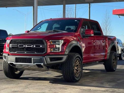 Used 2017 Ford F150 Raptor w/ Equipment Group 802A Luxury image 6