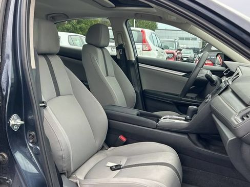 Used 2017 Honda Civic EX image 10