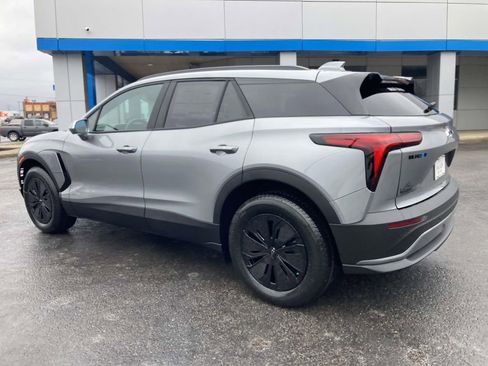 New 2026 Chevrolet Blazer EV LT w/ Midnight/Sport Edition FWD image 6