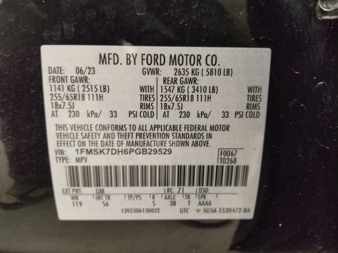 Used 2023 Ford Explorer XLT w/ Equipment Group 202A image 33