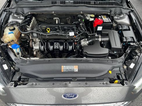 Used 2014 Ford Fusion SE FWD image 40