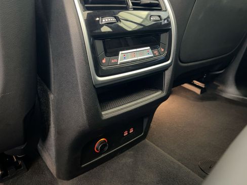 Used 2025 BMW X5 xDrive50e image 33