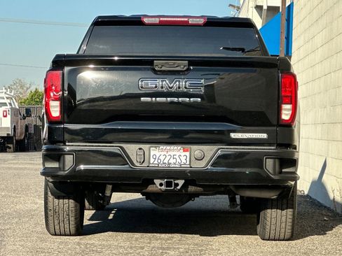 Used 2023 GMC Sierra 1500 Elevation w/ LPO, Elevation Black Package image 5