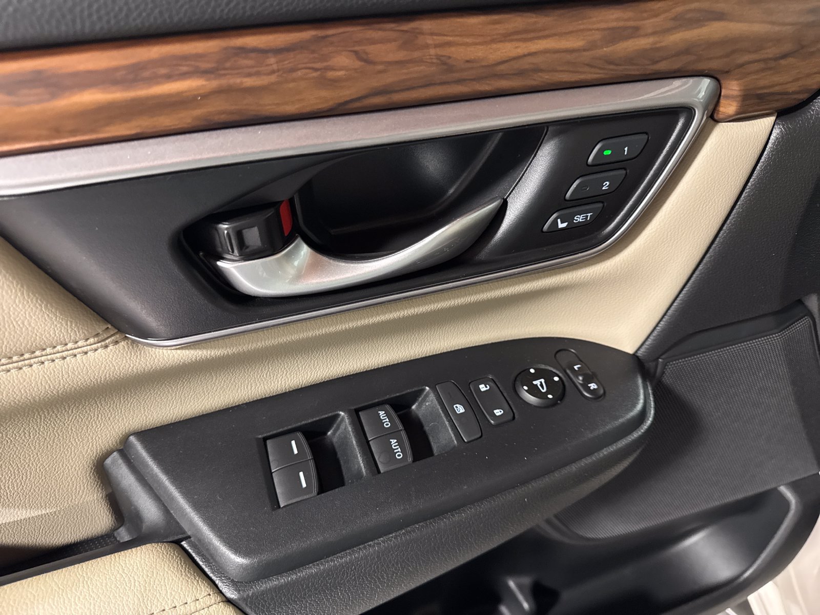 Certified 2019 Honda CR-V Touring image 12
