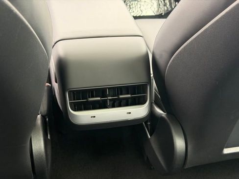 Used 2023 Tesla Model 3 Performance AWD/4WD image 16