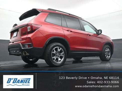 Used 2023 Honda Passport TrailSport image 12
