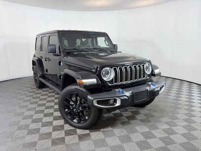 Used 2024 Jeep Wrangler Unlimited Sahara w/ Safety Group
