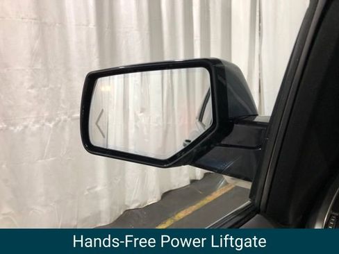 Certified 2019 Chevrolet Suburban LT AWD/4WD image 16