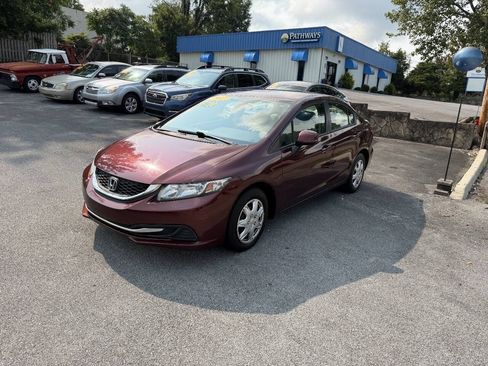 Used 2013 Honda Civic LX image 3
