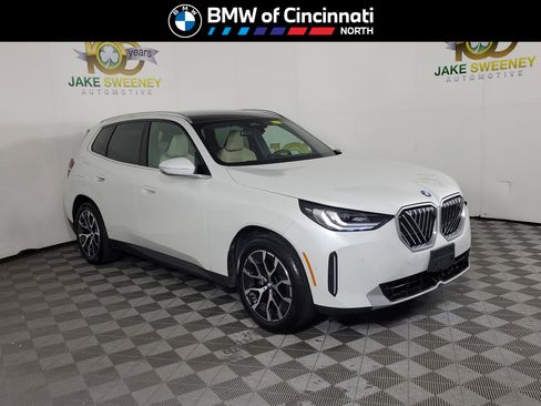Certified 2025 BMW X3 xDrive30i AWD/4WD image 1