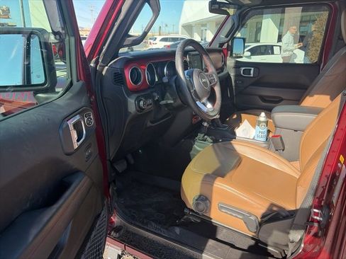 Used 2022 Jeep Gladiator Rubicon w/ LED Lighting Group image 5