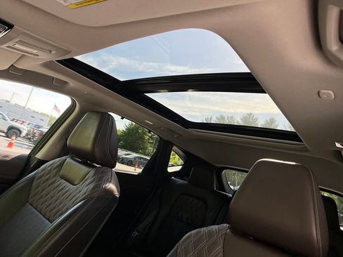 Used 2025 Nissan Murano Platinum w/ Cargo Package AWD/4WD image 21