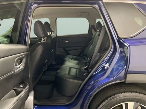 Certified 2026 Nissan Rogue SL AWD/4WD image 24