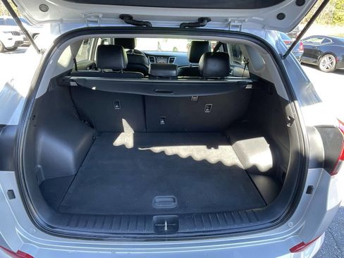 Used 2018 Hyundai Tucson SEL Plus image 8