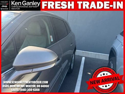 Used 2019 Lincoln Nautilus Premier AWD/4WD image 8