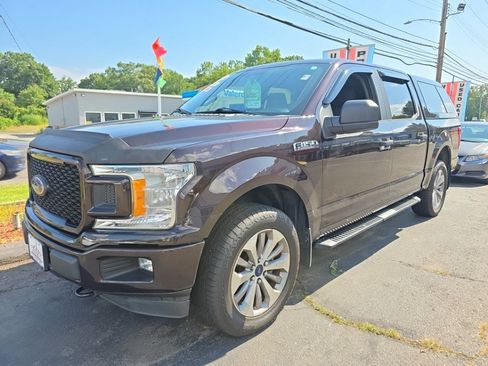 Used 2018 Ford F150 XL w/ Equipment Group 101A Mid AWD/4WD image 3