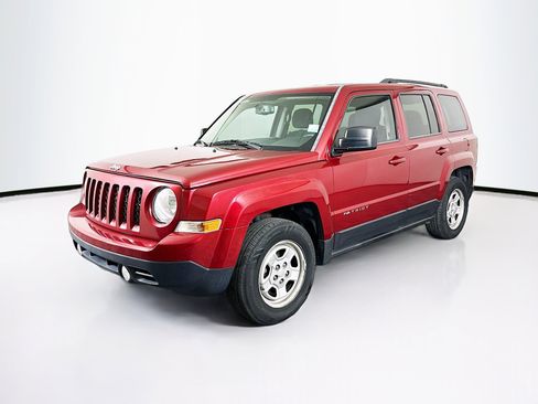 Used 2016 Jeep Patriot Sport w/ Power Value Group image 3