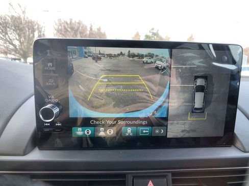 New 2025 Honda Pilot TrailSport image 18