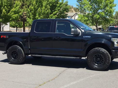 Used 2017 Ford F150 XLT w/ Equipment Group 302A Luxury AWD/4WD image 2