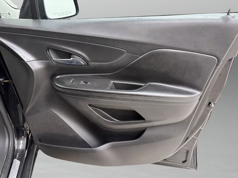 Used 2019 Buick Encore Preferred w/ Safety Package image 25