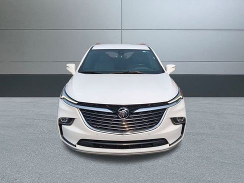 Used 2024 Buick Enclave Premium image 9