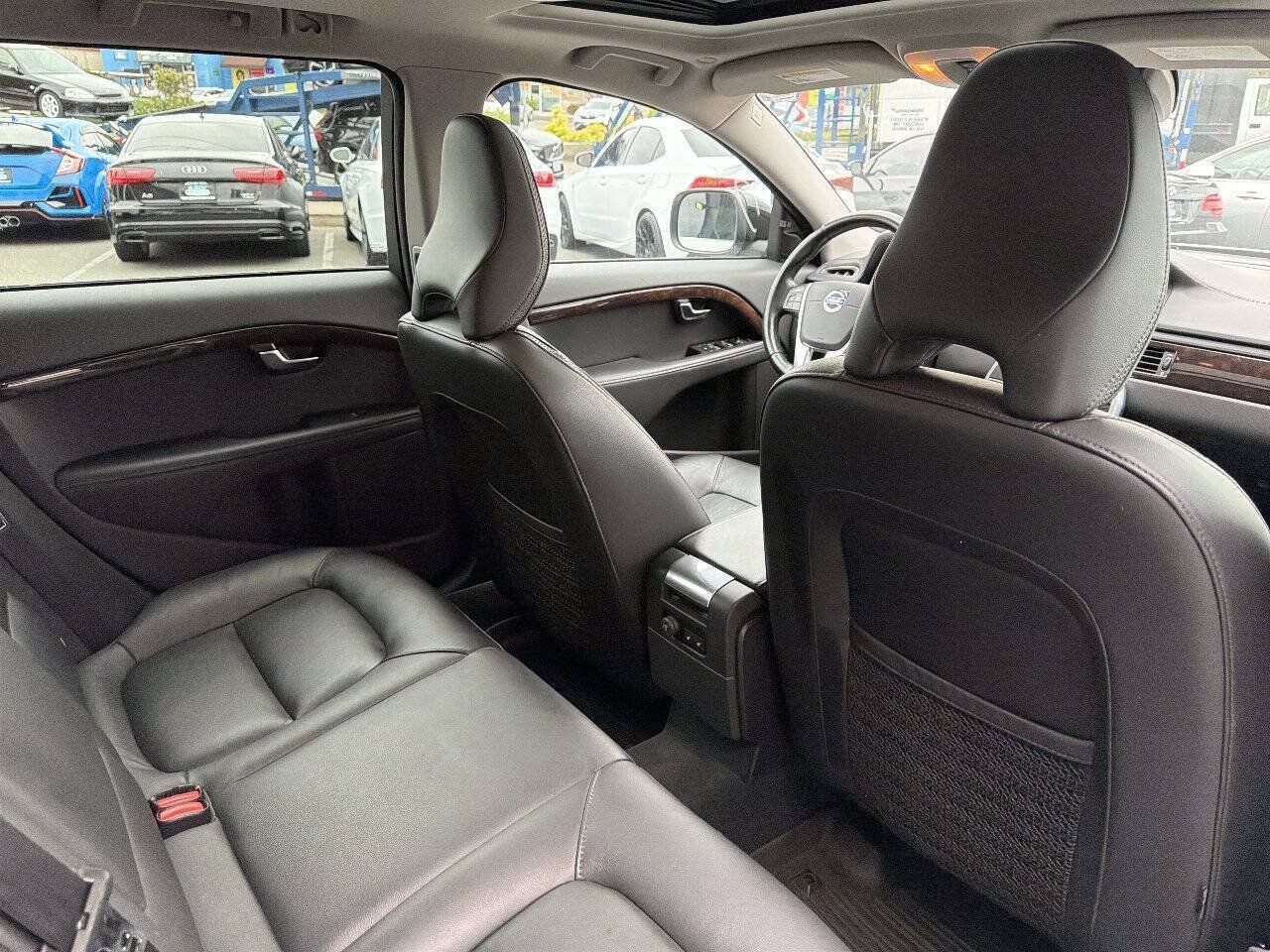 Used 2016 Volvo XC70 T5 Premier w/ Proximity Package AWD/4WD image 22