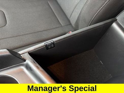 Used 2023 Hyundai Elantra SE image 26