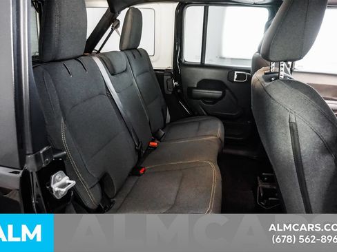 Used 2025 Jeep Wrangler Unlimited Sport AWD/4WD image 20