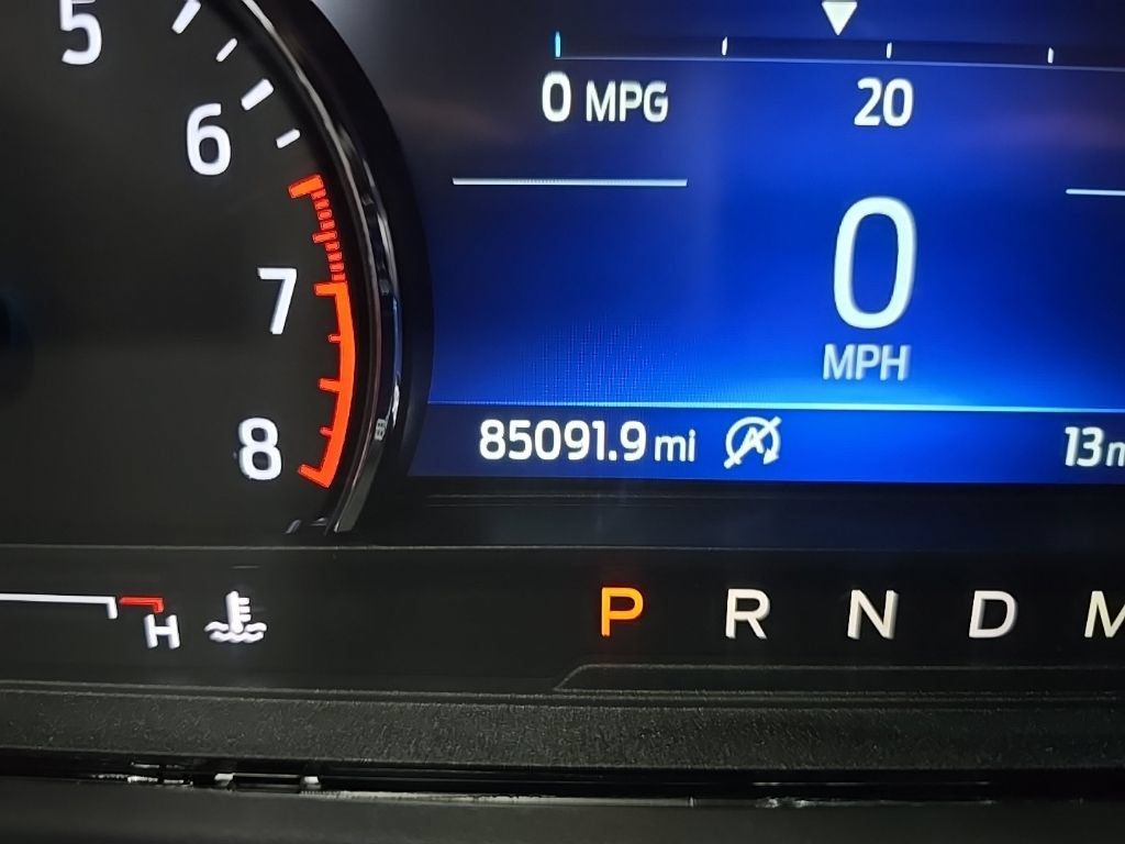 Used 2020 Ford Explorer XLT w/ Comfort Package AWD/4WD image 26