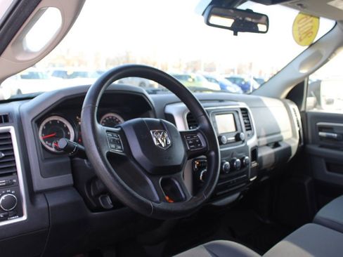 Used 2016 RAM 1500 Classic SLT image 16