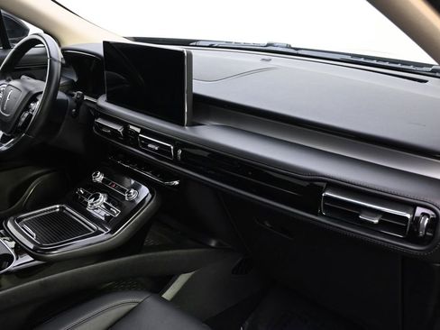 Used 2023 Lincoln Nautilus Reserve w/ Monochromatic Package image 11