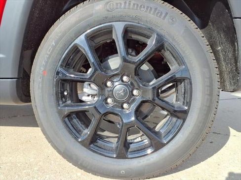 New 2026 Jeep Compass Latitude w/ Sun and Sound Group AWD/4WD image 62