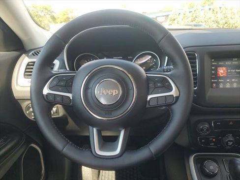 Certified 2018 Jeep Compass Latitude w/ Popular Equipment Group image 15