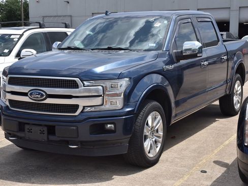 Used 2018 Ford F150 Platinum w/ Equipment Group 701A Luxury AWD/4WD image 2